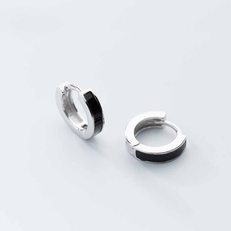 Detailed view of 2mm and 3mm circle .925 sterling silver hoop earrings showing sleek design and polished finish